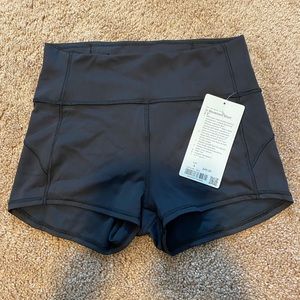 Brand new Lululemon size 8
